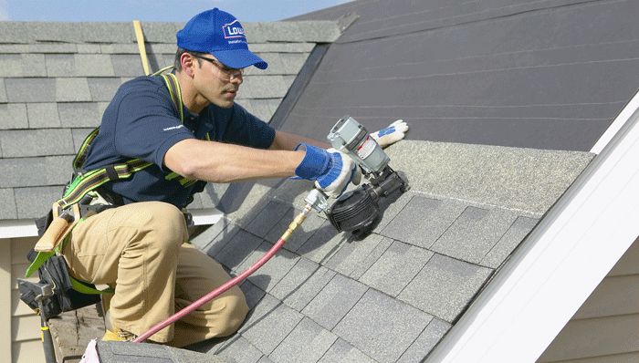 How Weather Affects the Lifespan of Asphalt Roofing