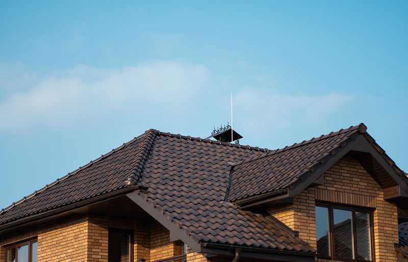 Should You Replace Your Roof Before Selling?