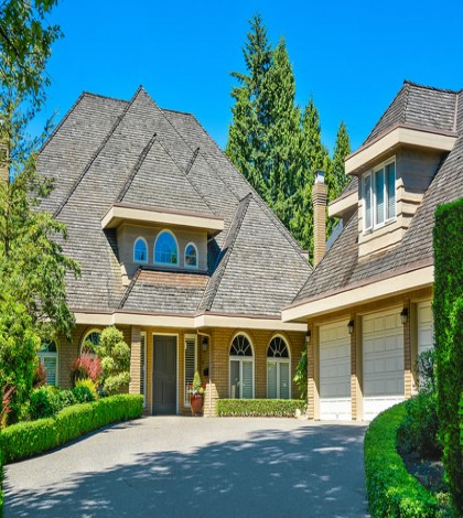 How to Tell If There is Missing Roof Shingles